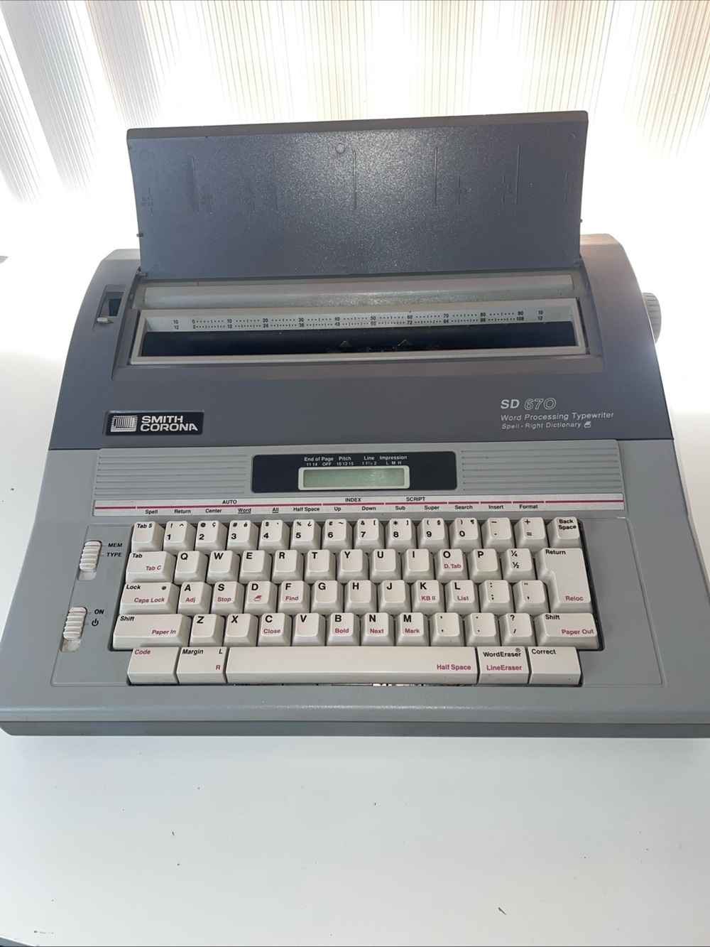 Smith Corona SD670 Electric Typewriter Word Processing Typewriter Tested Workin